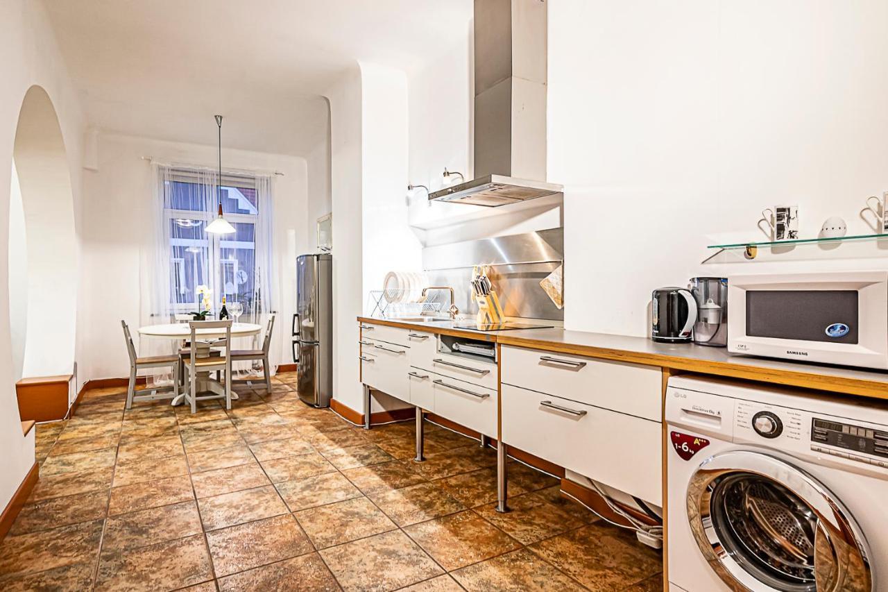 New Winwinstay Residence In Heart Of Old Town Riga Bagian luar foto