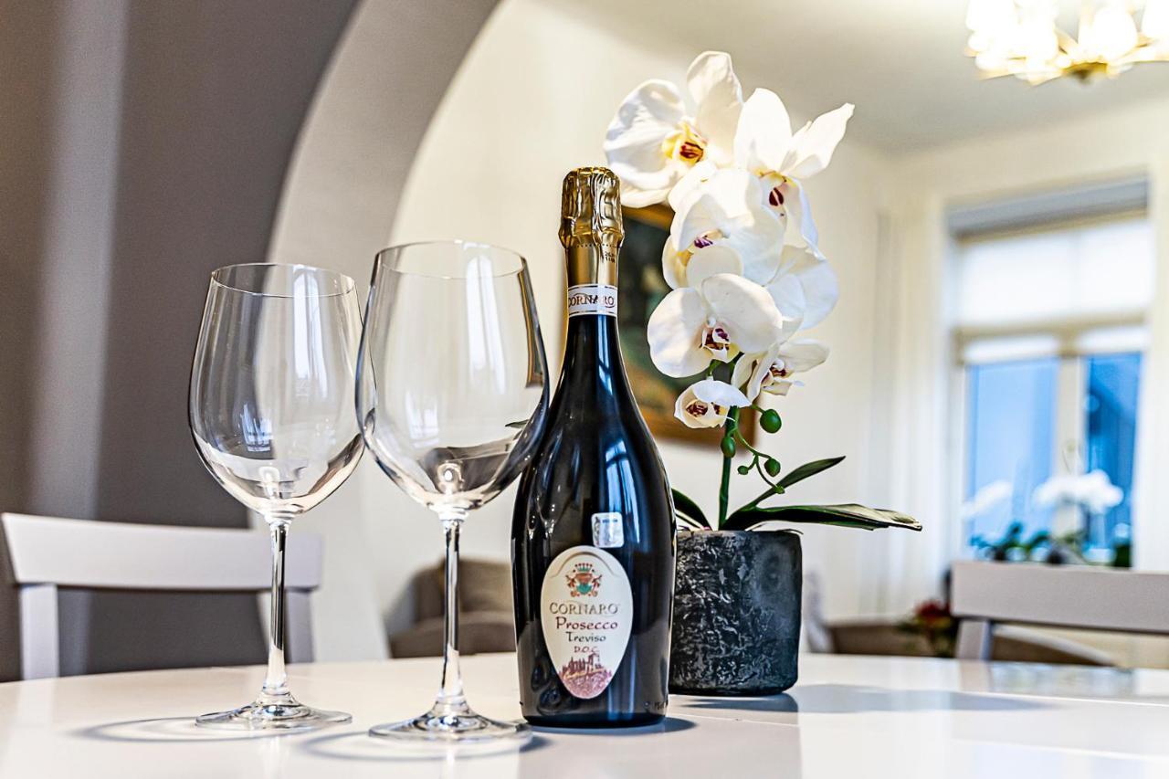 New Winwinstay Residence In Heart Of Old Town Riga Bagian luar foto